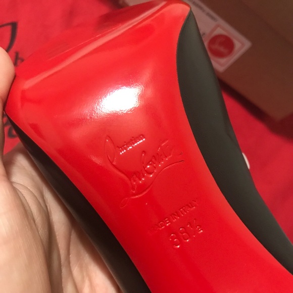 SOLD Christian Louboutin Brand new - Picture 5 of 6
